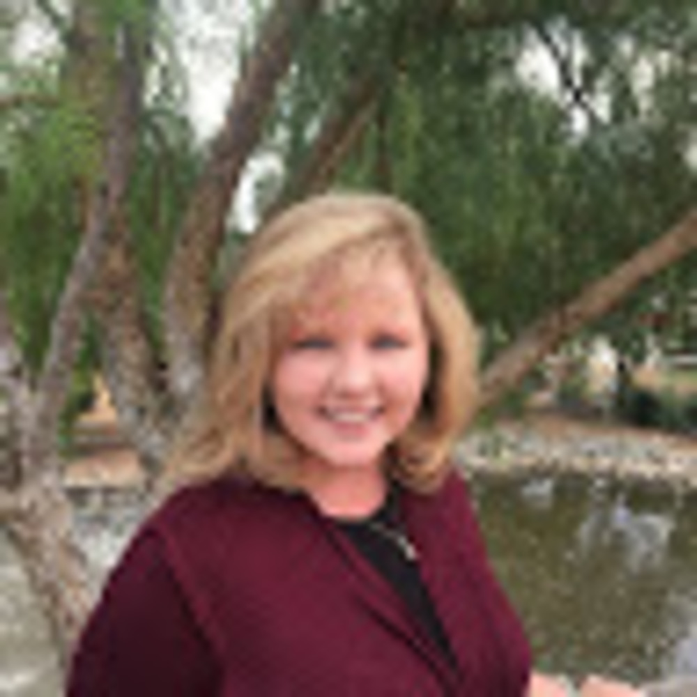 Meet your Posher, Esther